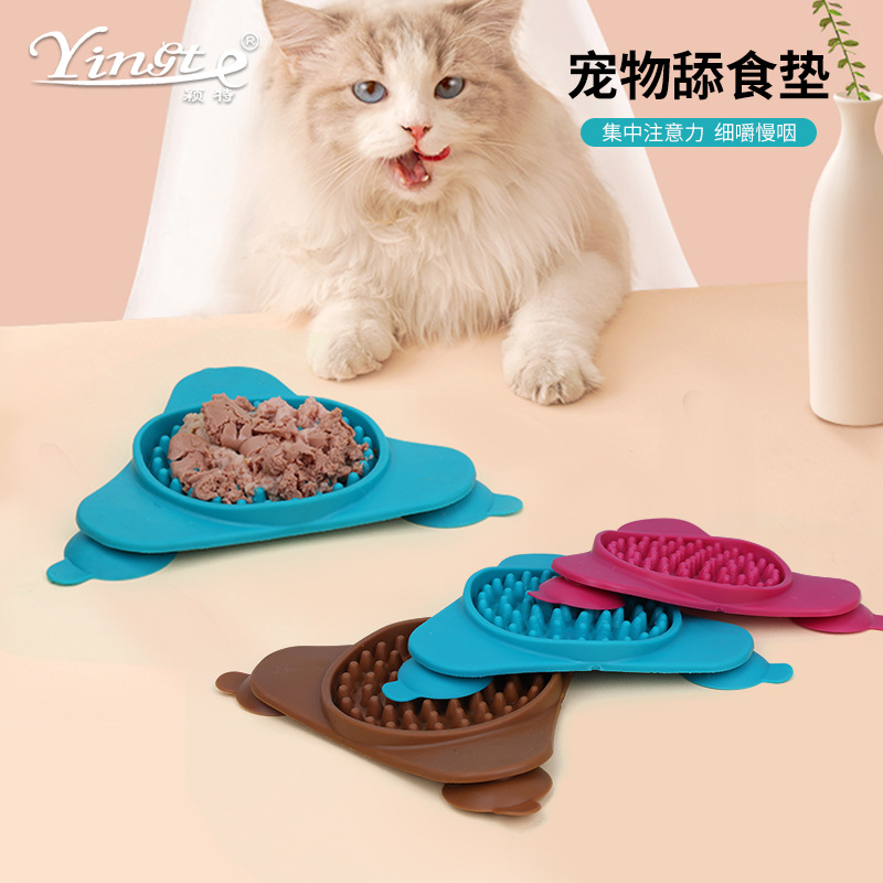 Safe Pet Products Suction Cup Licking Mat for Happy Pets