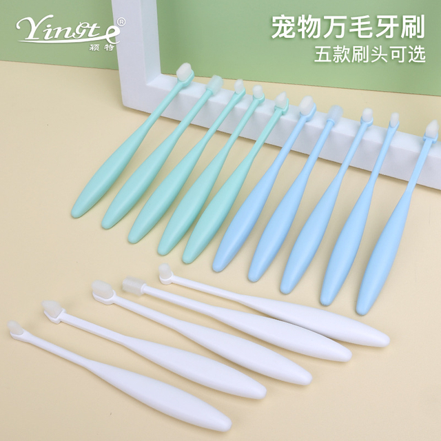 High-Quality Ergonomic Toothbrush for Dogs and Cats - Soft Bristles