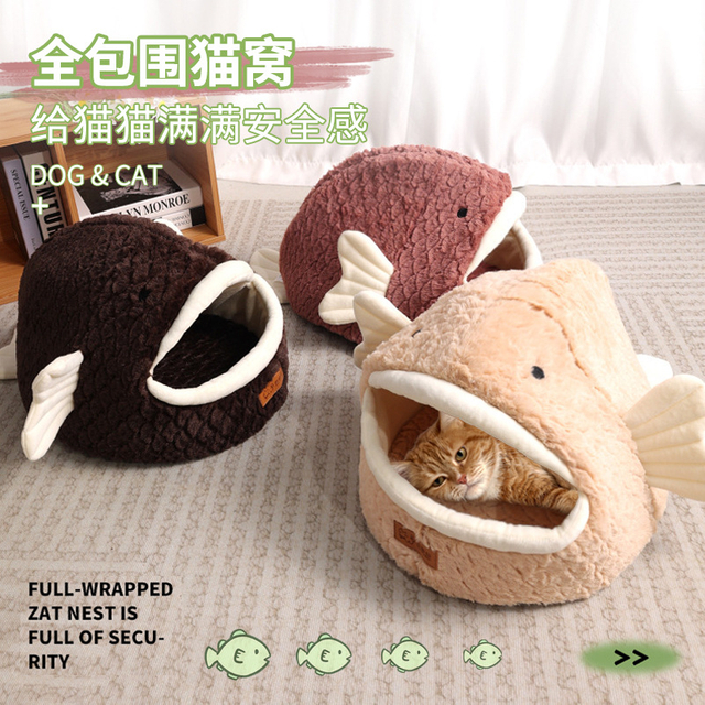 Semi-Enclosed Cat Dog Kennel Pad with Soft Sponge Material